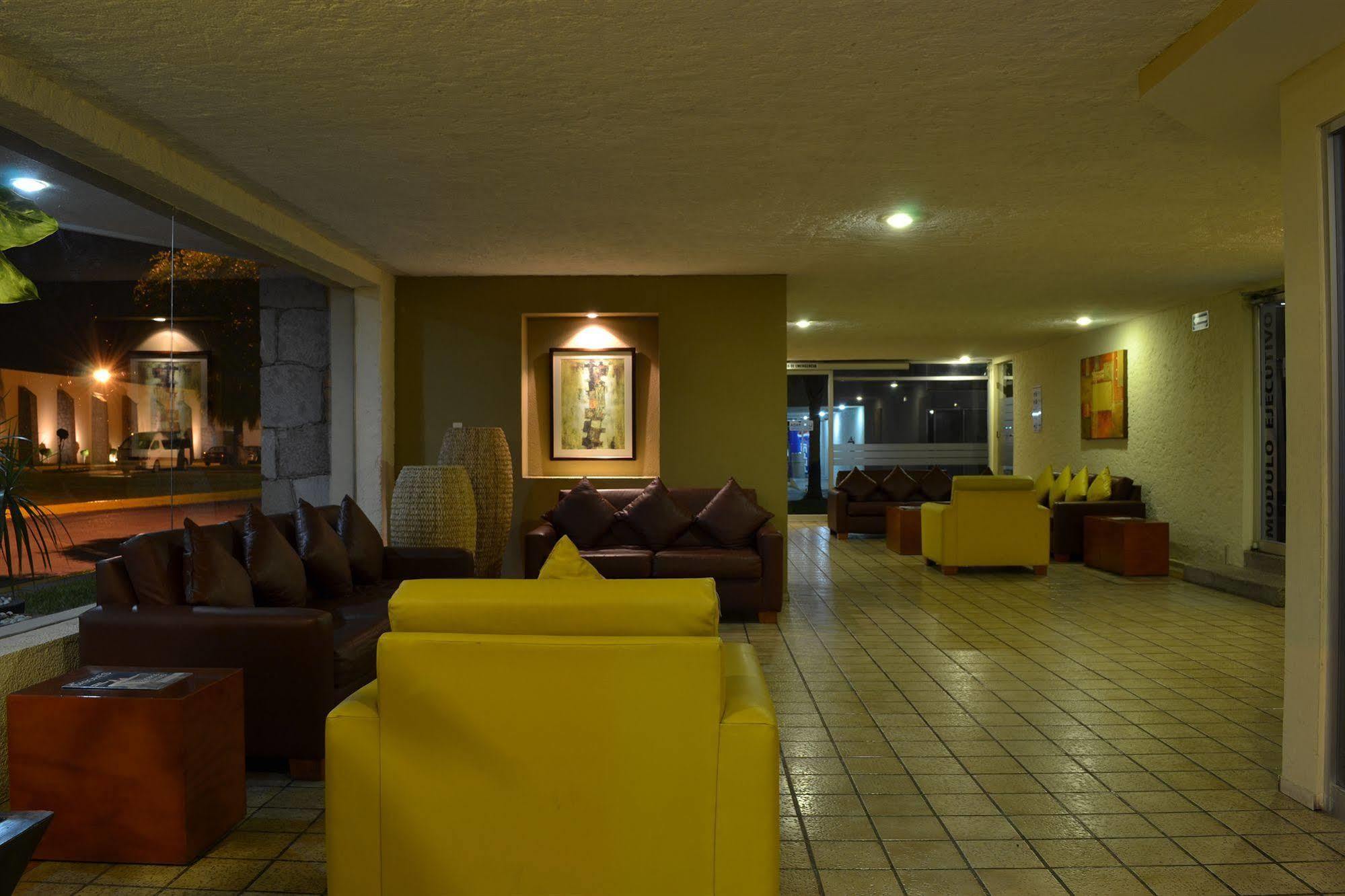 La Posada Hotel Y Suites San Luis Potosí Buitenkant foto