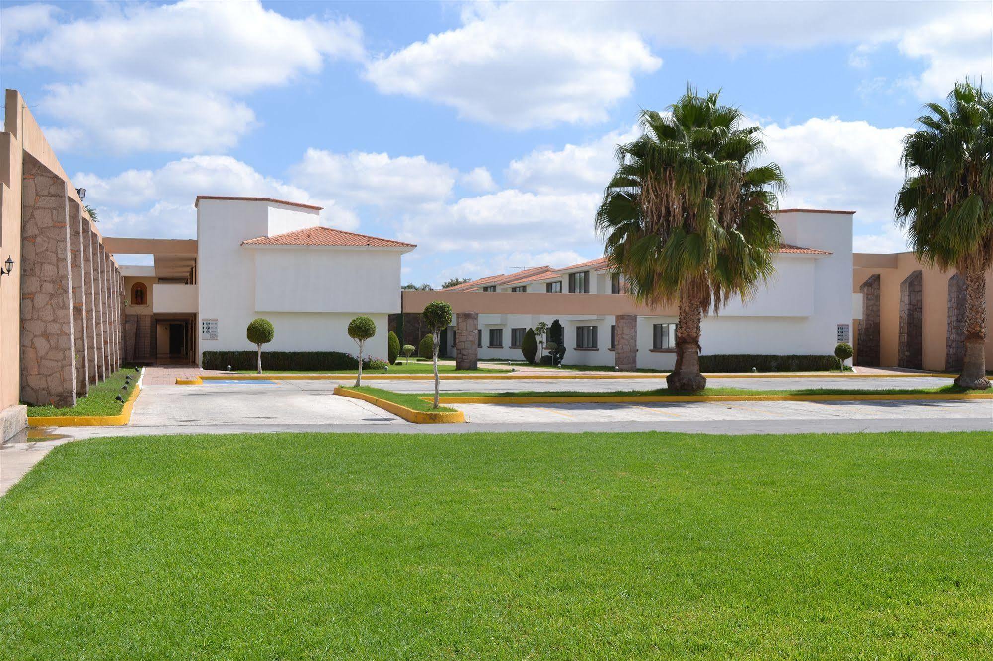 La Posada Hotel Y Suites San Luis Potosí Buitenkant foto